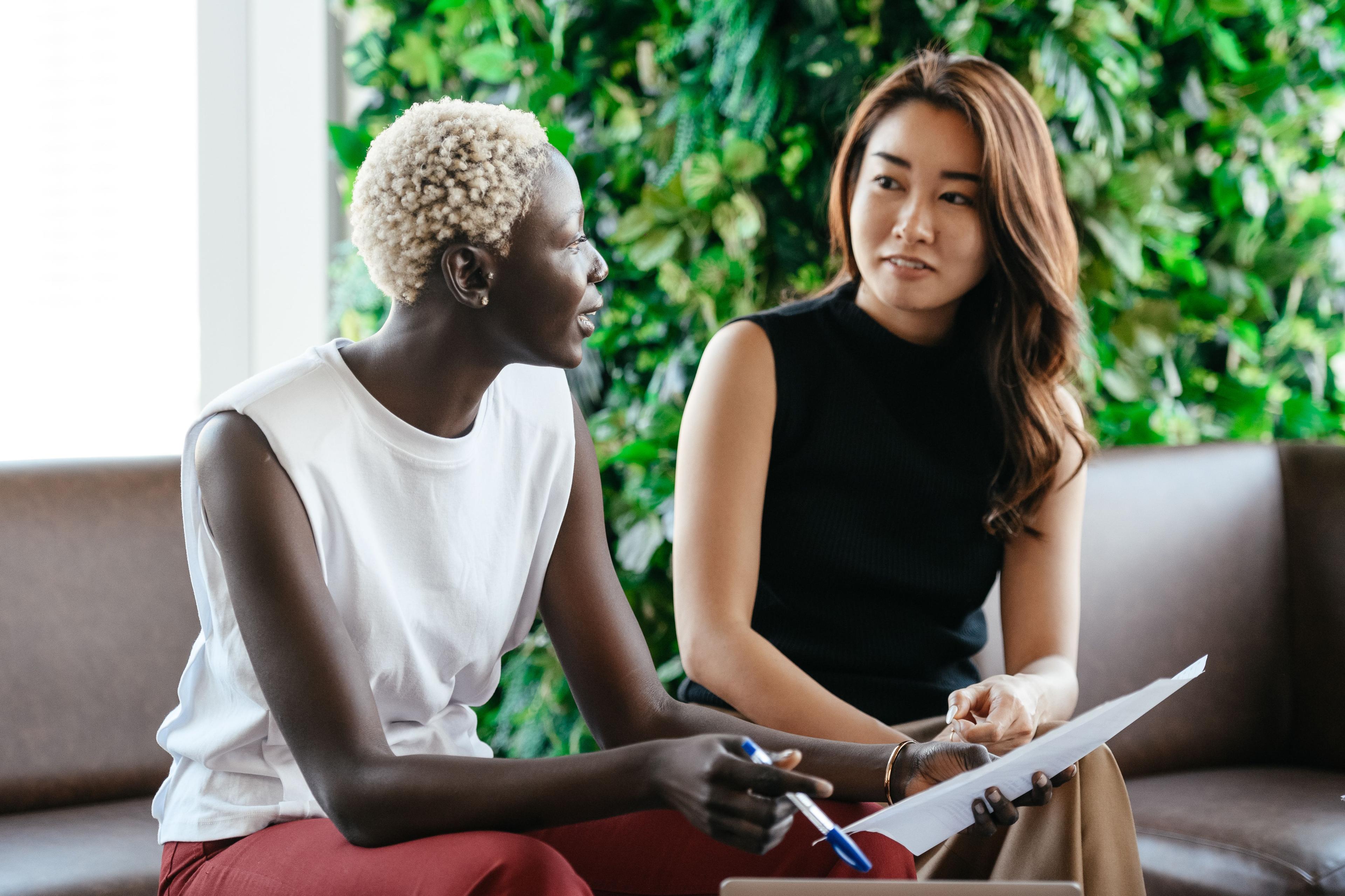 Unternehmen engagiert sich für Nachhaltigkeit und soziale Verantwortung im Rahmen von CSR-Initiativen Unternehmen engagiert sich für Nachhaltigkeit und soziale Verantwortung im Rahmen von CSR-Initiativen