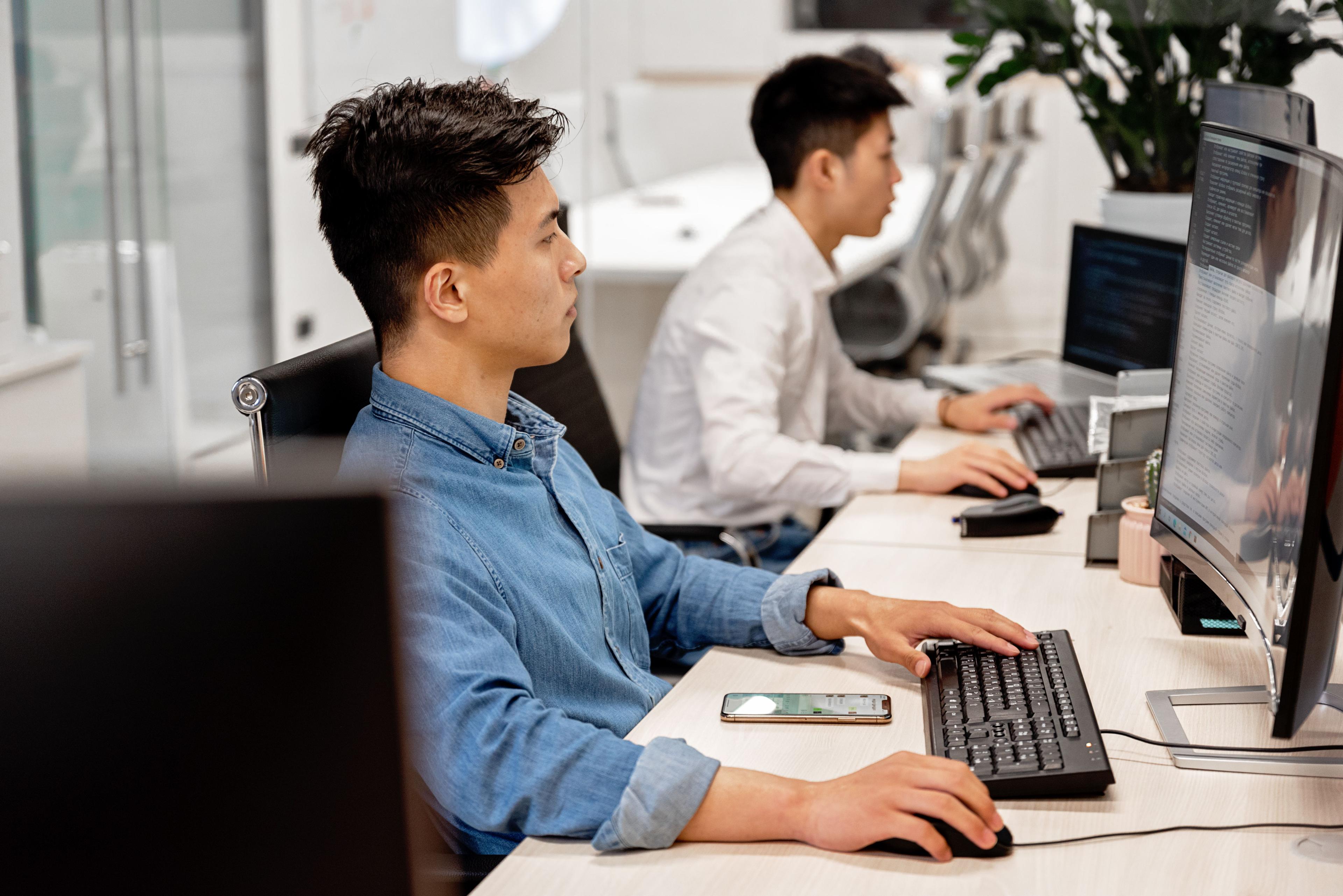 Arbeitsverhältnis - Rechtliche Beziehung zwischen Arbeitgeber und Arbeitnehmer Arbeitsverhältnis - Rechtliche Beziehung zwischen Arbeitgeber und Arbeitnehmer